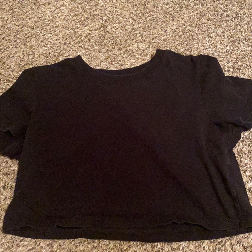 Black crop top